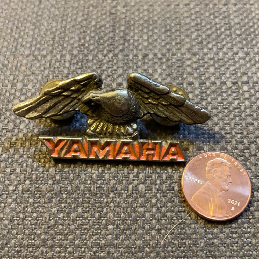 Vintage Yamaha pin